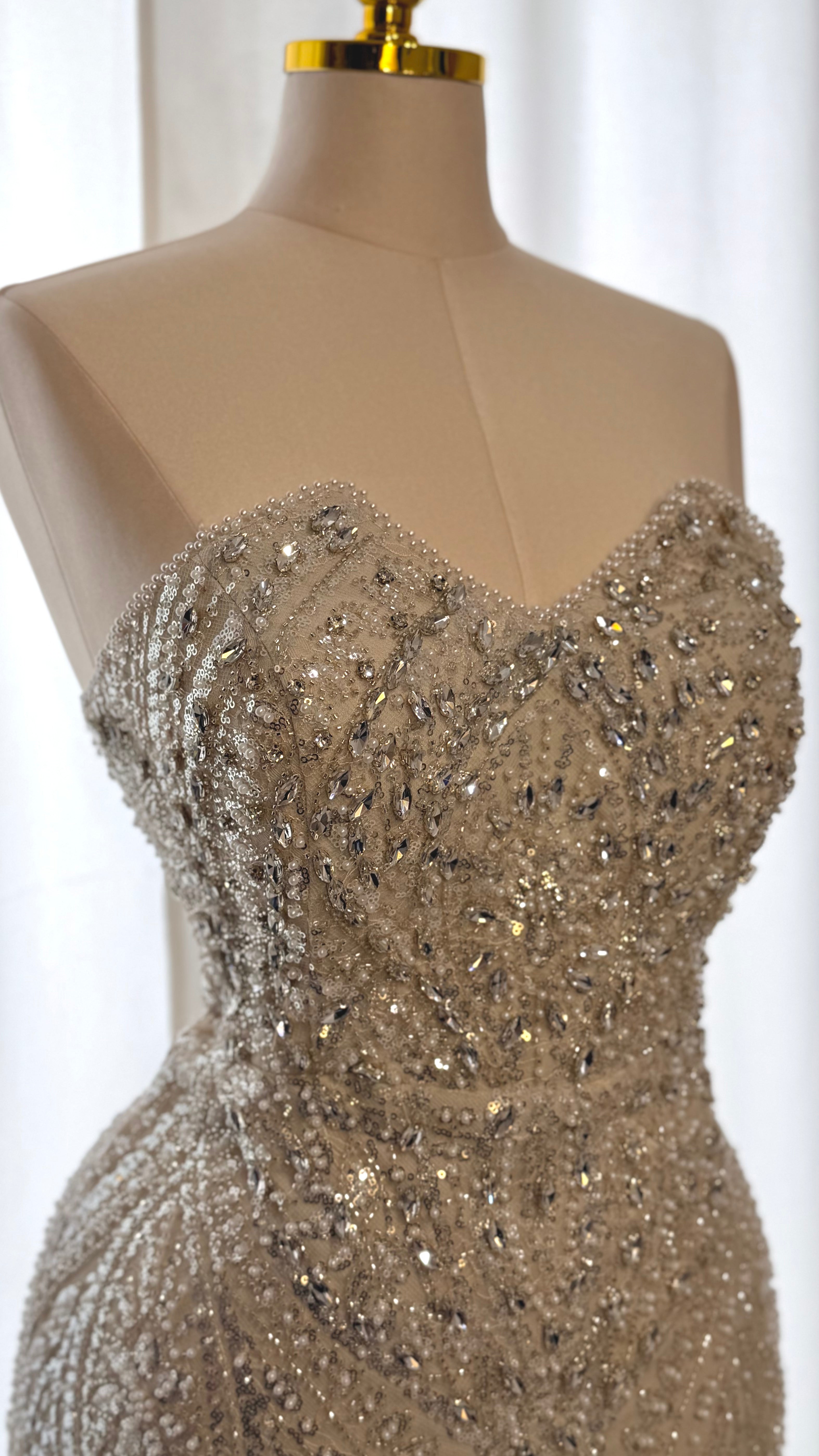 Aurora Beige - Exclusive