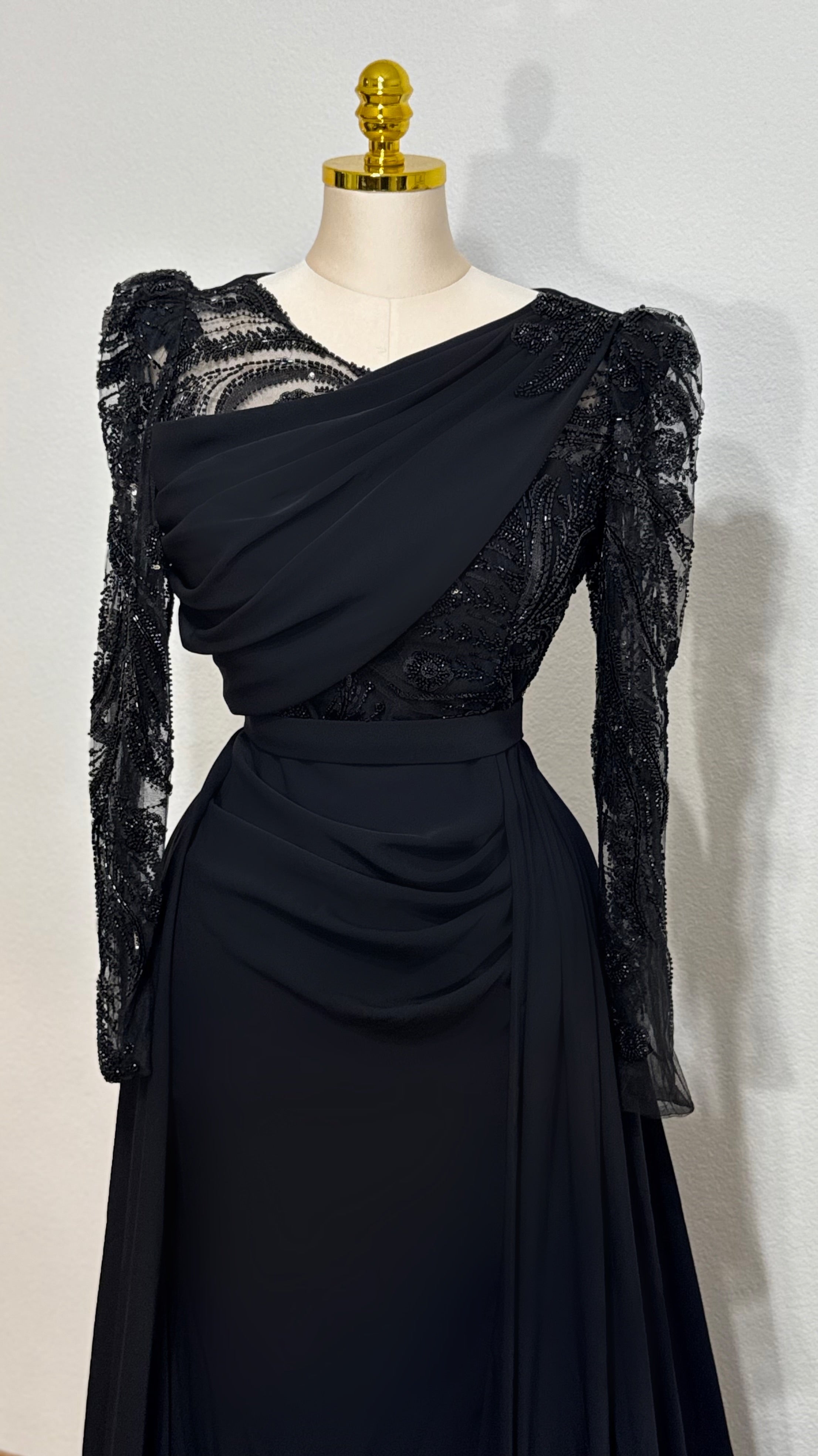 Jasmin Black