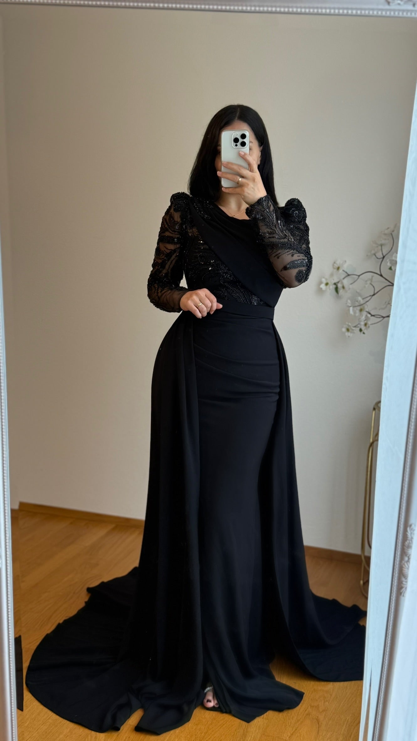 Jasmin Black